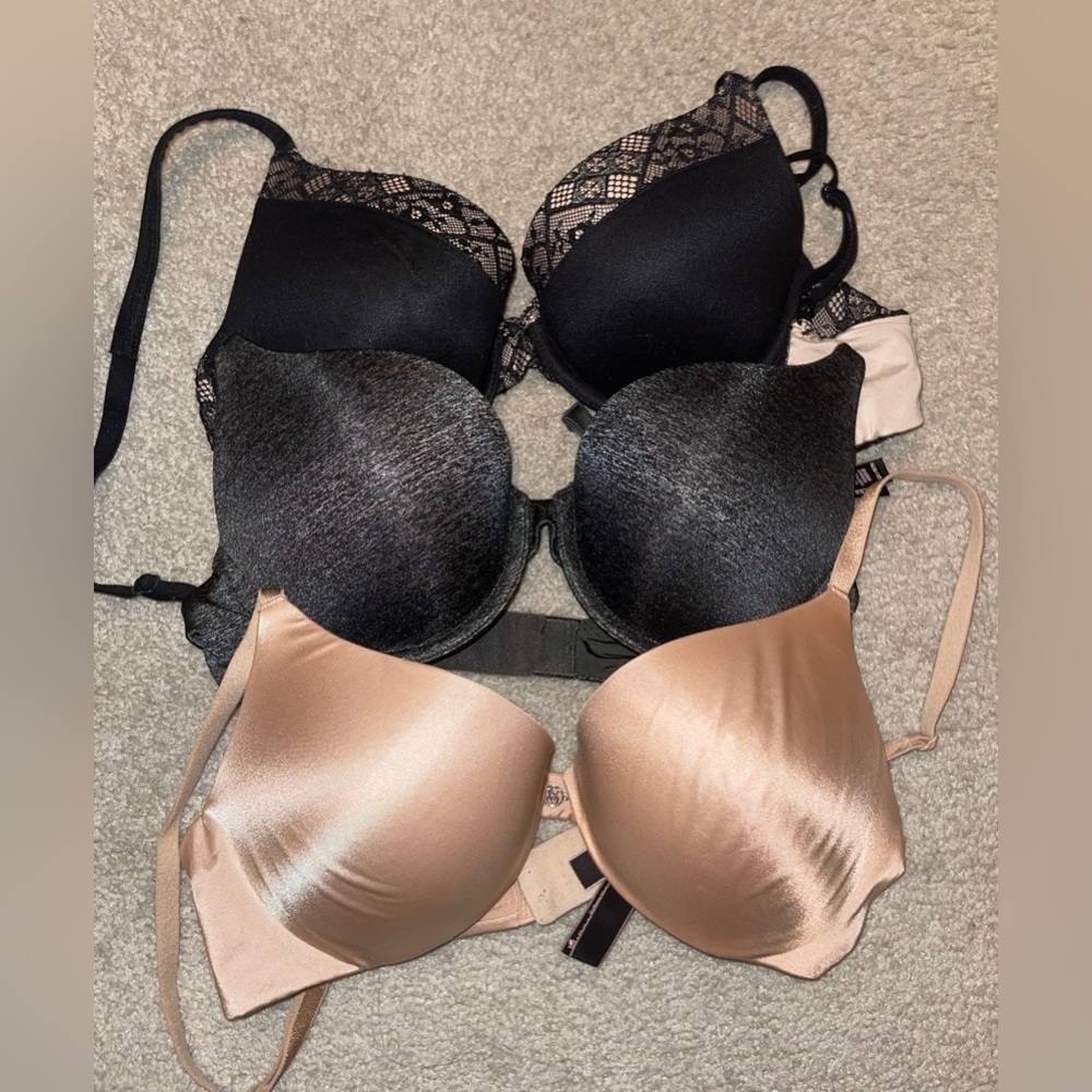 victoria secret bra bundle size 32C
